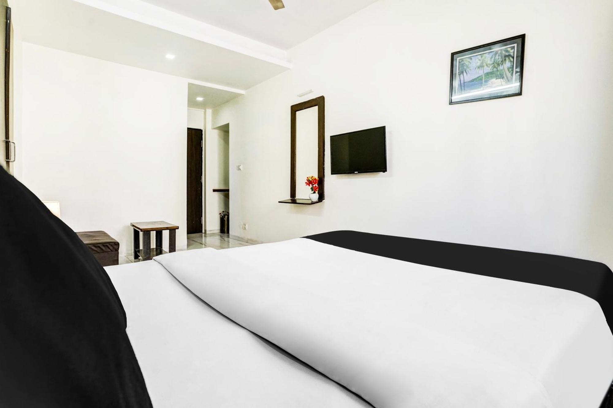 Super Hotel O Nashik Near Vijay Mamta Theatre Formerly Sahara Inn Exteriér fotografie