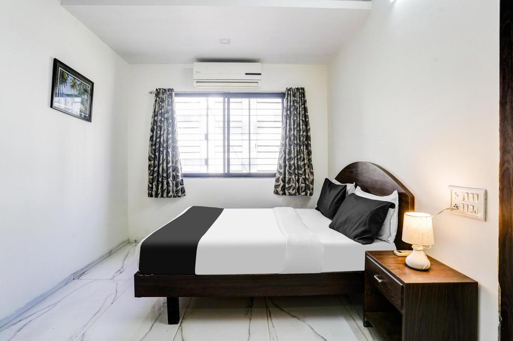 Super Hotel O Nashik Near Vijay Mamta Theatre Formerly Sahara Inn Exteriér fotografie